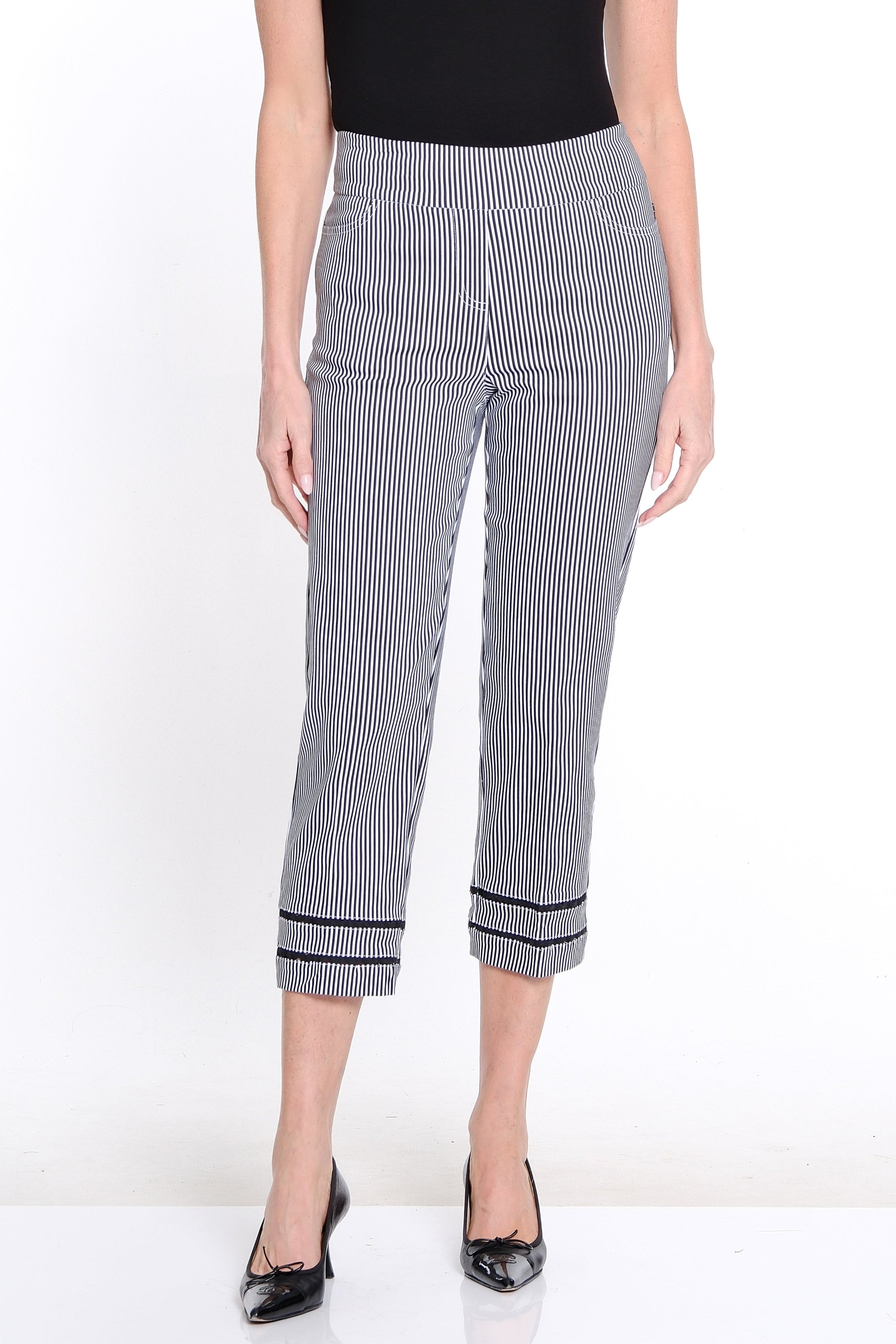 Stripe Pull-On Woven Crop Pant - Black