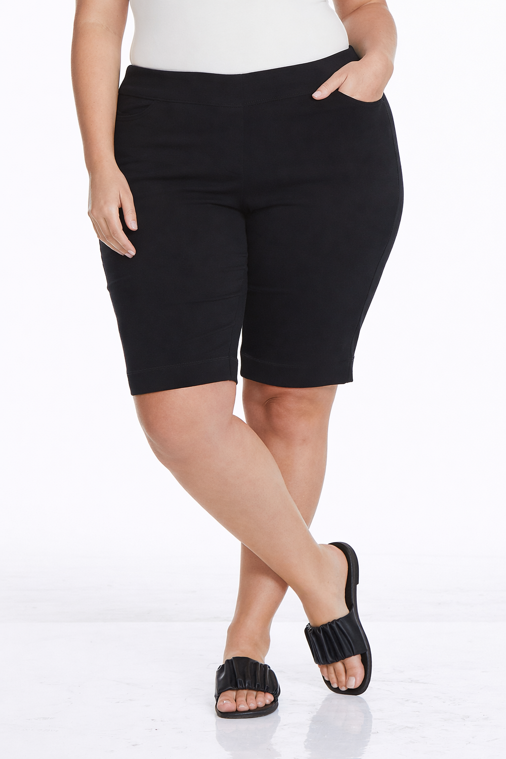 Plus Size Black Pull On Walking Shorts With Pockets