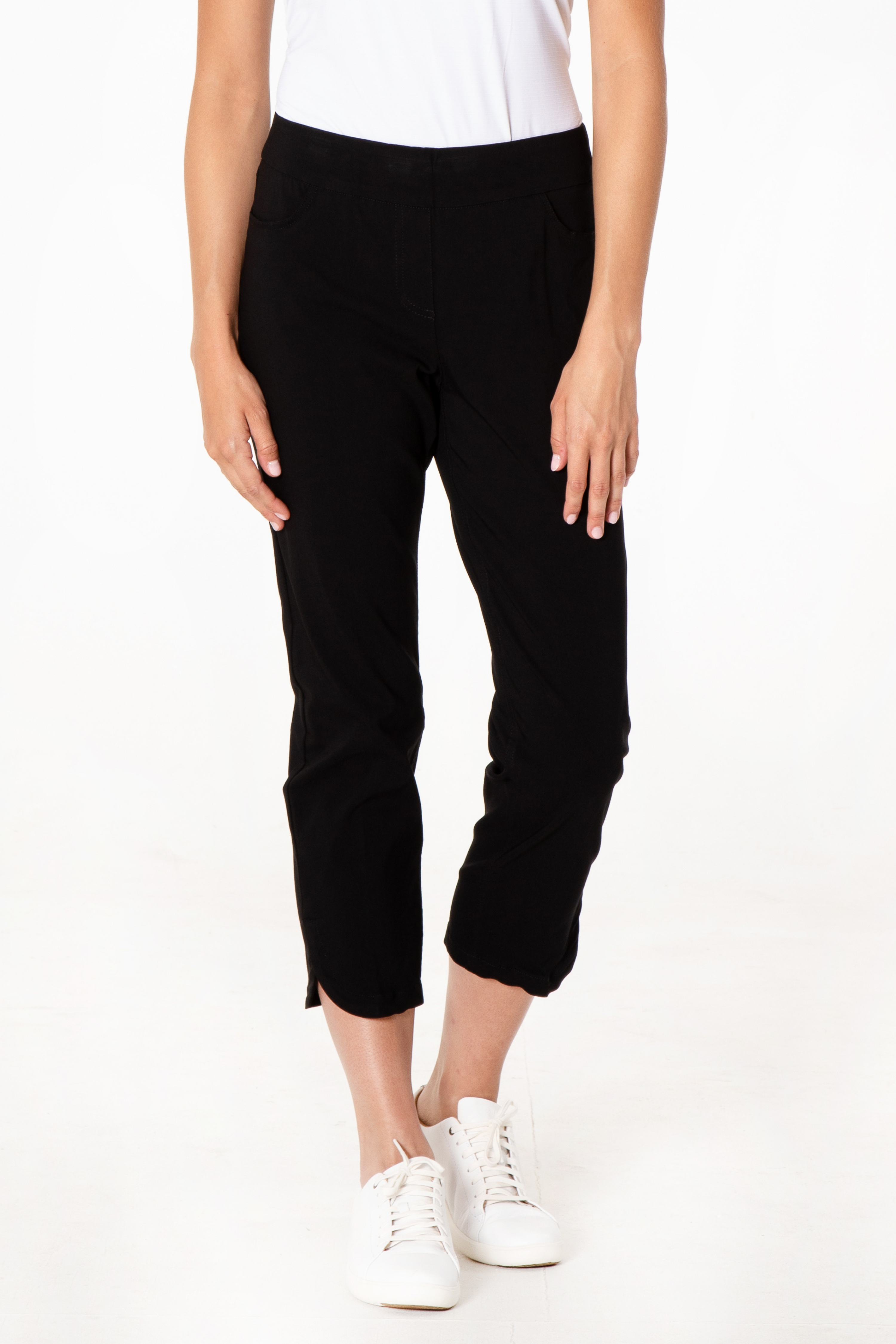 Dolphin Hem Black Crop Pants