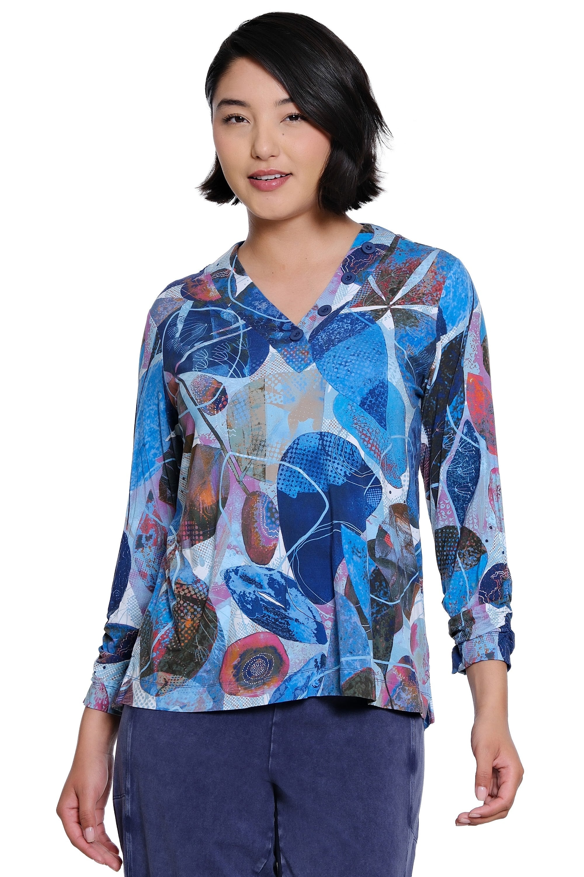 Printed Knit Popover with V-Neck Button Detail and 3/4 Sleeves - Blue Floral