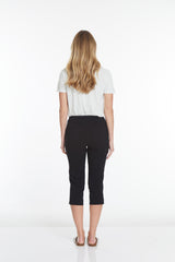 Pull On Black Capri Pants With Pockets