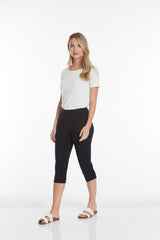 Plus Size Black Pull On Capris with Pockets