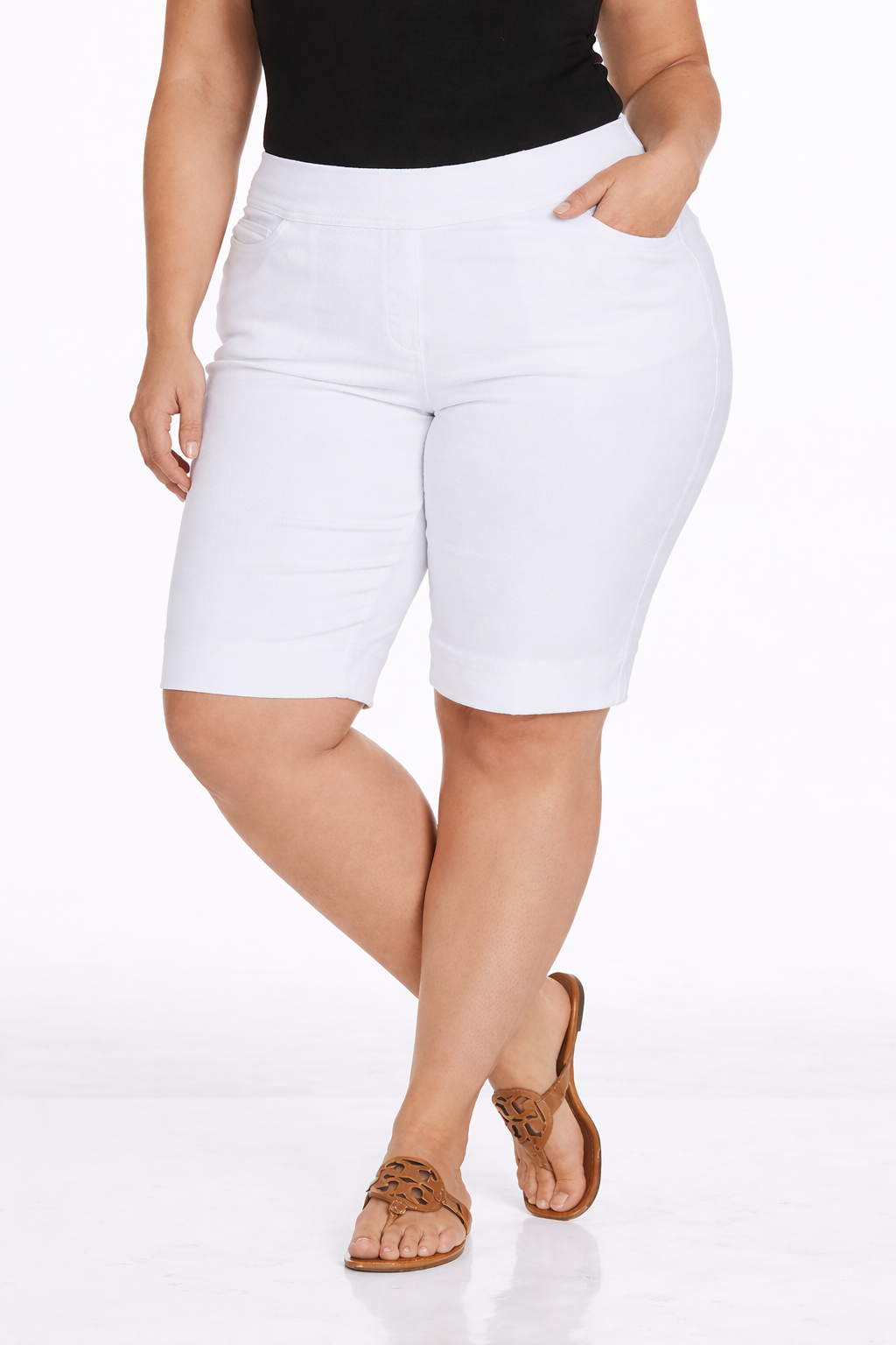 Plus Size White Pull On Walking Shorts with Pockets