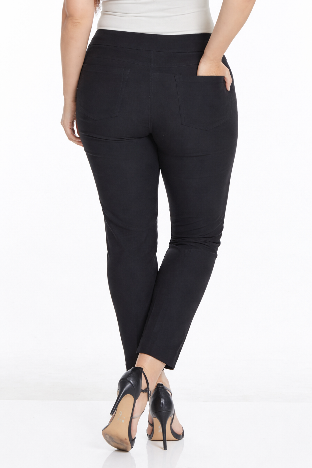 Plus Size Solid Fine Line Twill Ankle Pant - Black