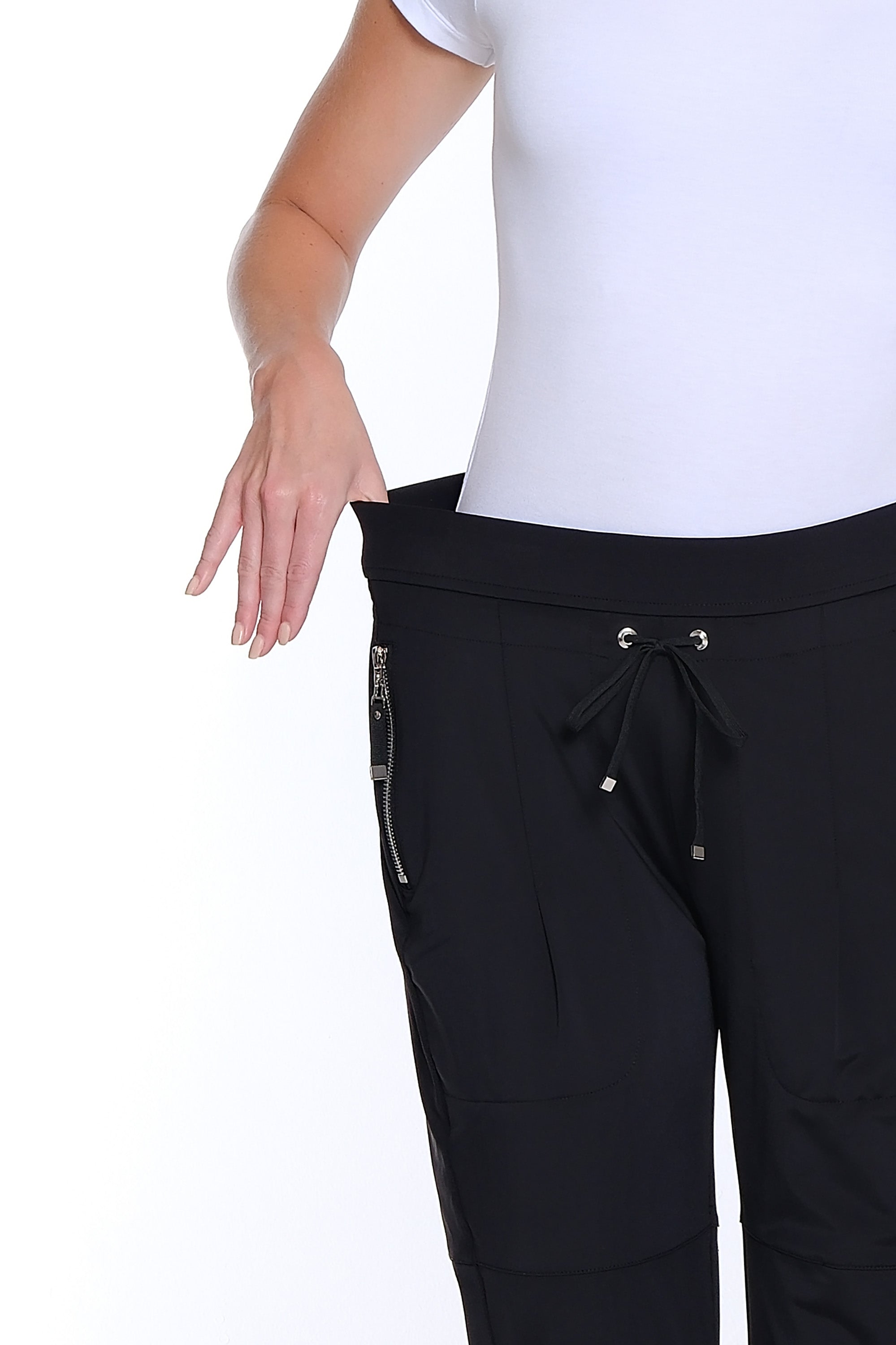 Stretch Knit Jogger Ankle Pant - Black