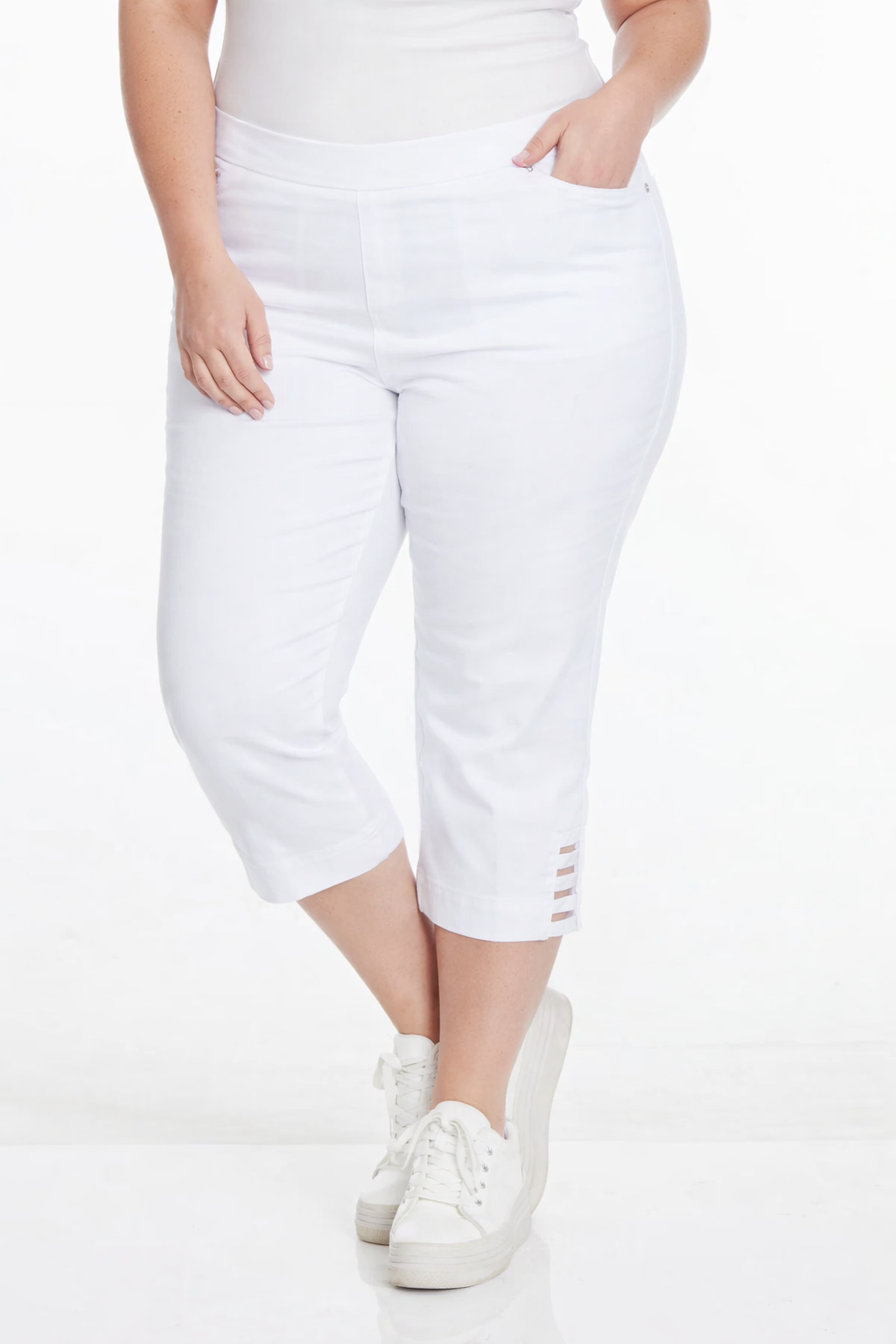 Plus Size White Crop Pants with Pockets & Strap Hem Vents