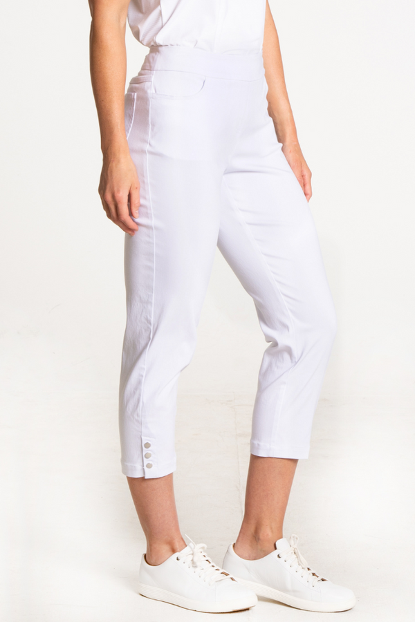 Snap Crop with Pockets - White